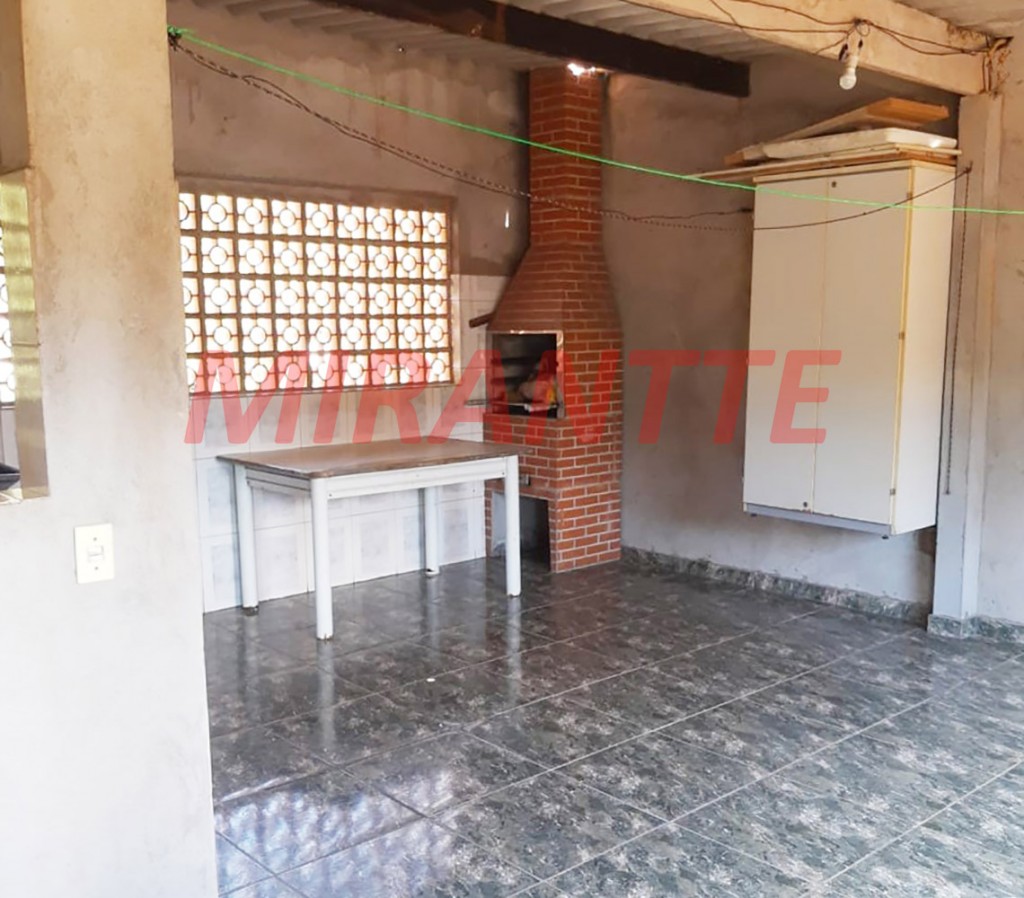 Sobrado de 300m² com 4 quartos em Chácara Cabuçu