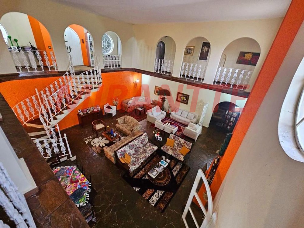 Sobrado de 950m² com 5 quartos em JARDIM PAULISTA