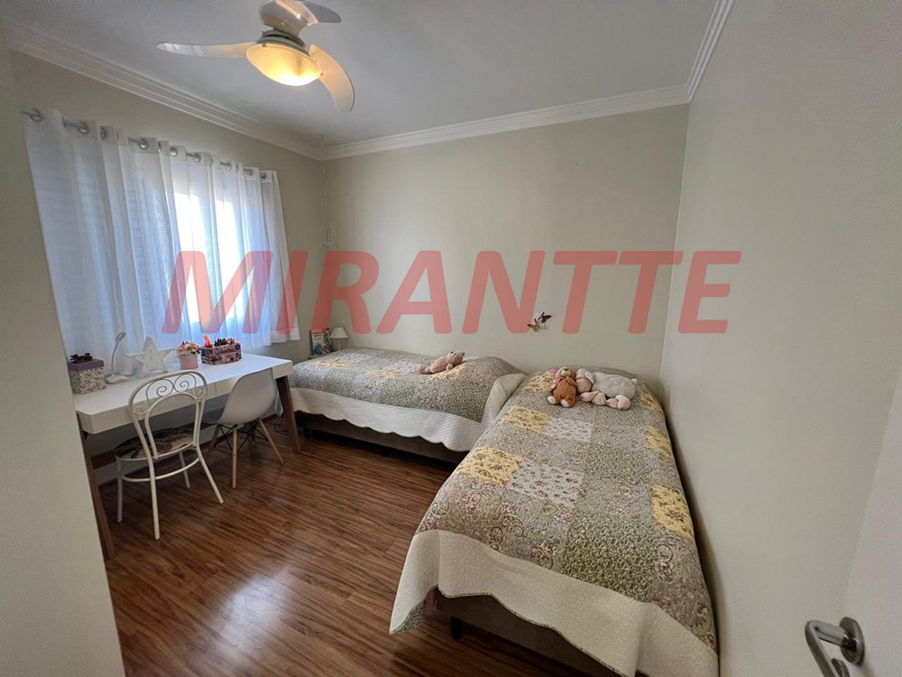 Sobrado de 137m² com 3 quartos em Vila Nova Mazzei