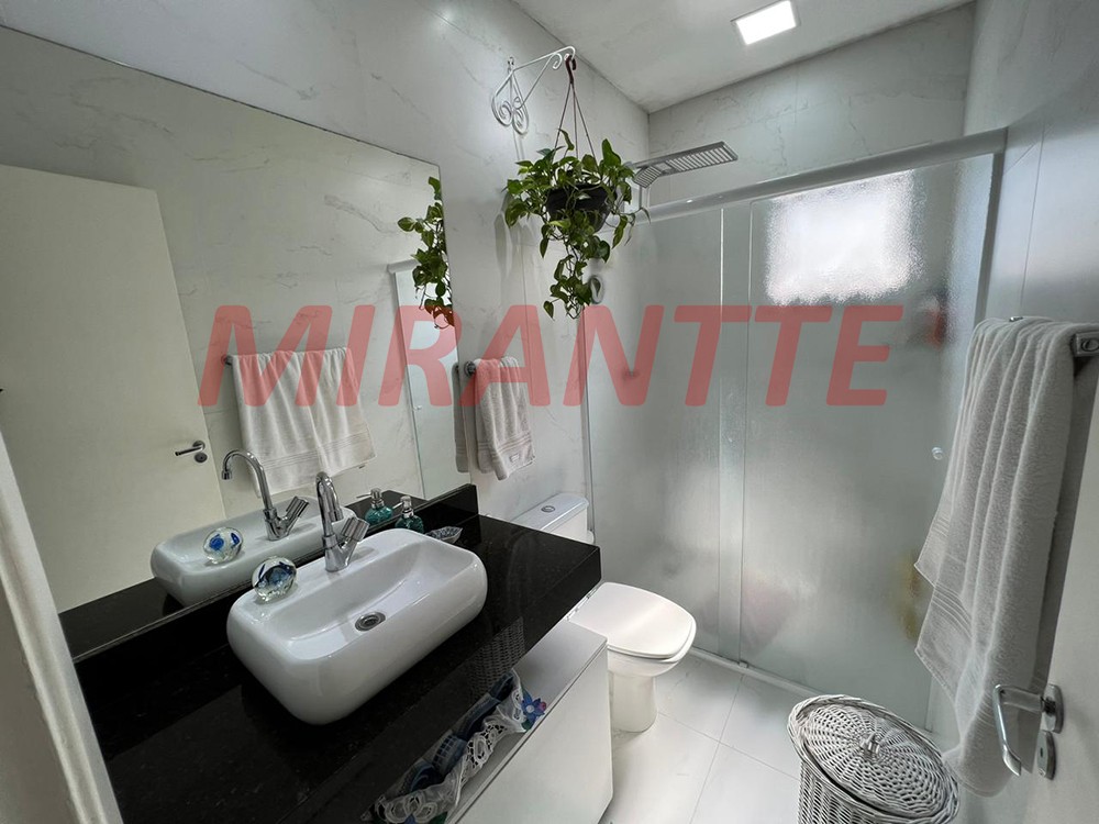 Sobrado de 137m² com 3 quartos em Vila Nova Mazzei