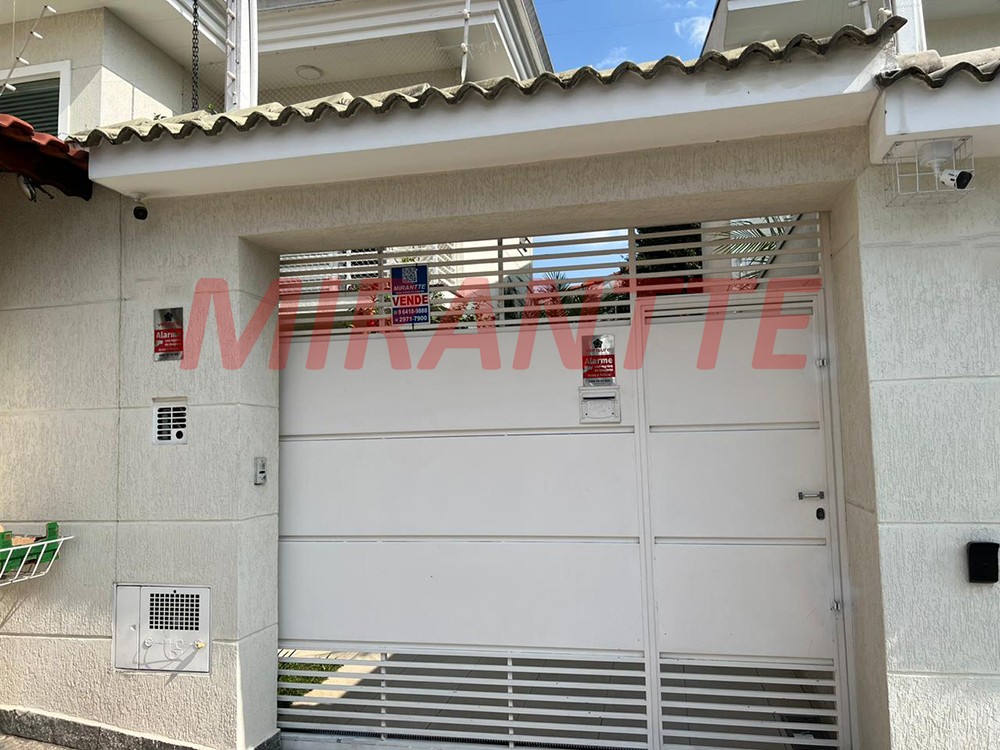 Sobrado de 137m² com 3 quartos em Vila Nova Mazzei