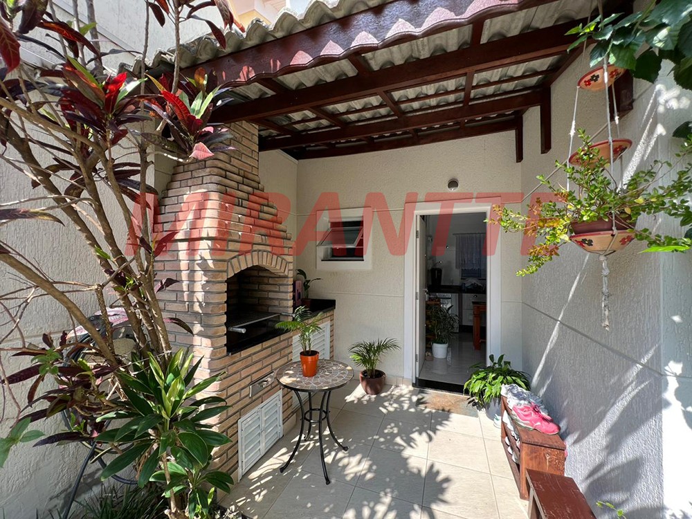 Sobrado de 137m² com 3 quartos em Vila Nova Mazzei