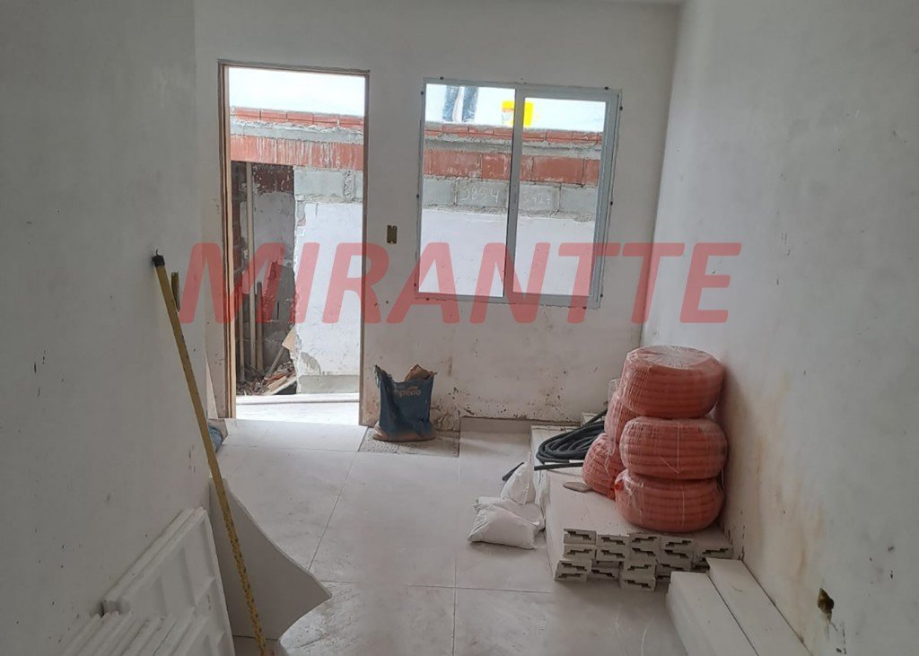 Apartamento com 2 quartos em Limão