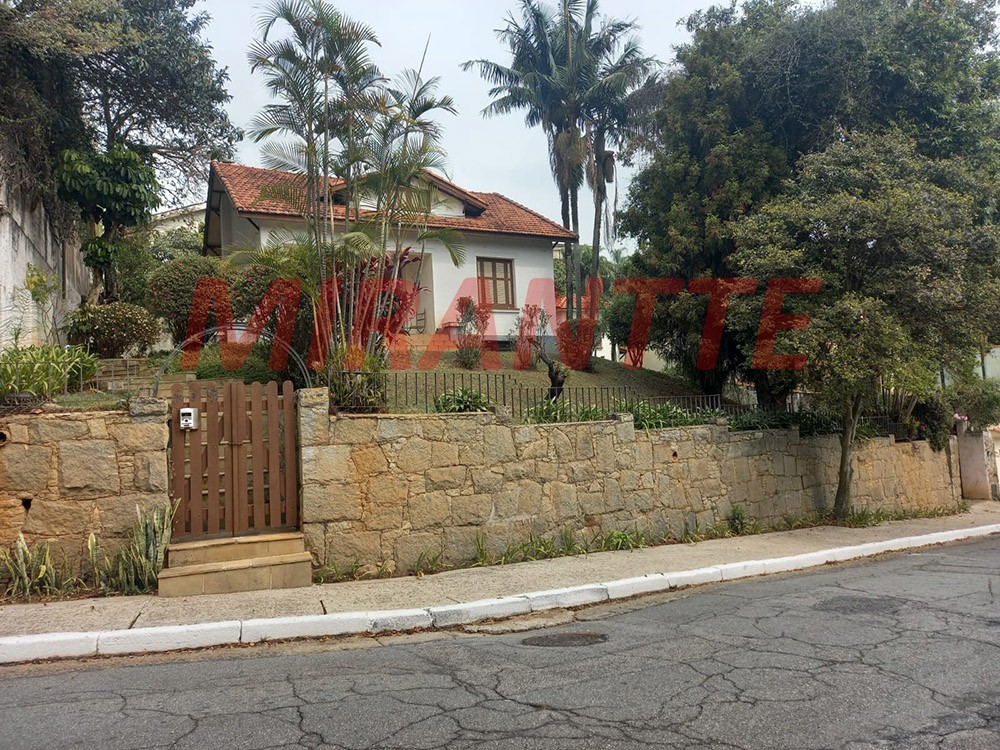 Casa terrea de 120m² com 3 quartos em Barro Branco