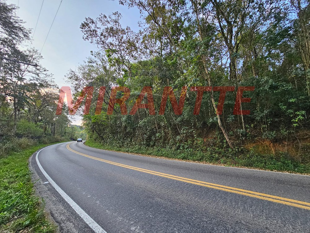 Terreno de 36m² em Santa Ines
