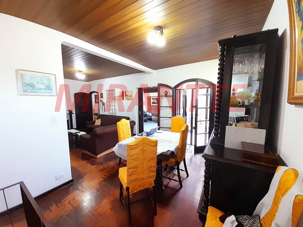 Sobrado de 110m² com 4 quartos em Jardim Paraiso