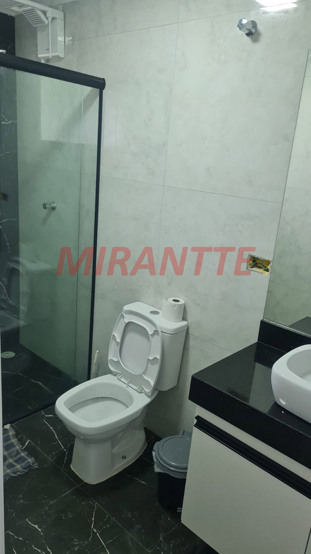 Casa terrea de 2023m² com 3 quartos em Terras de Santa Cristina