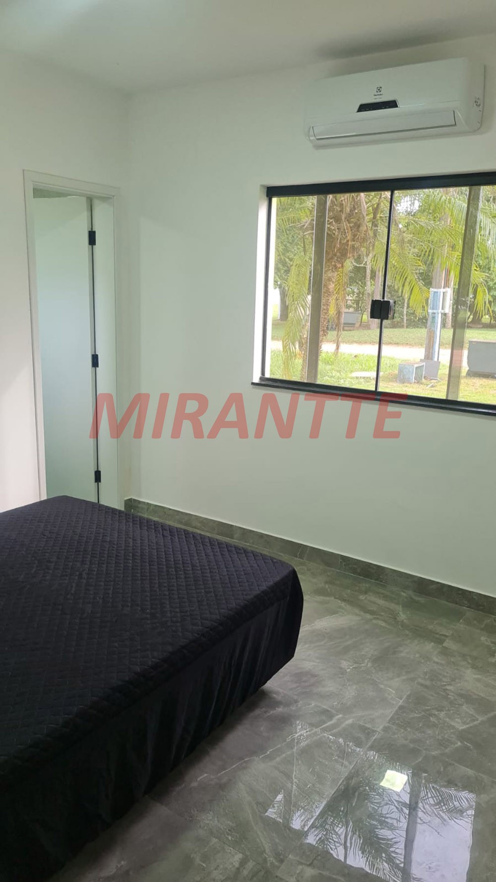 Casa terrea de 2023m² com 3 quartos em Terras de Santa Cristina
