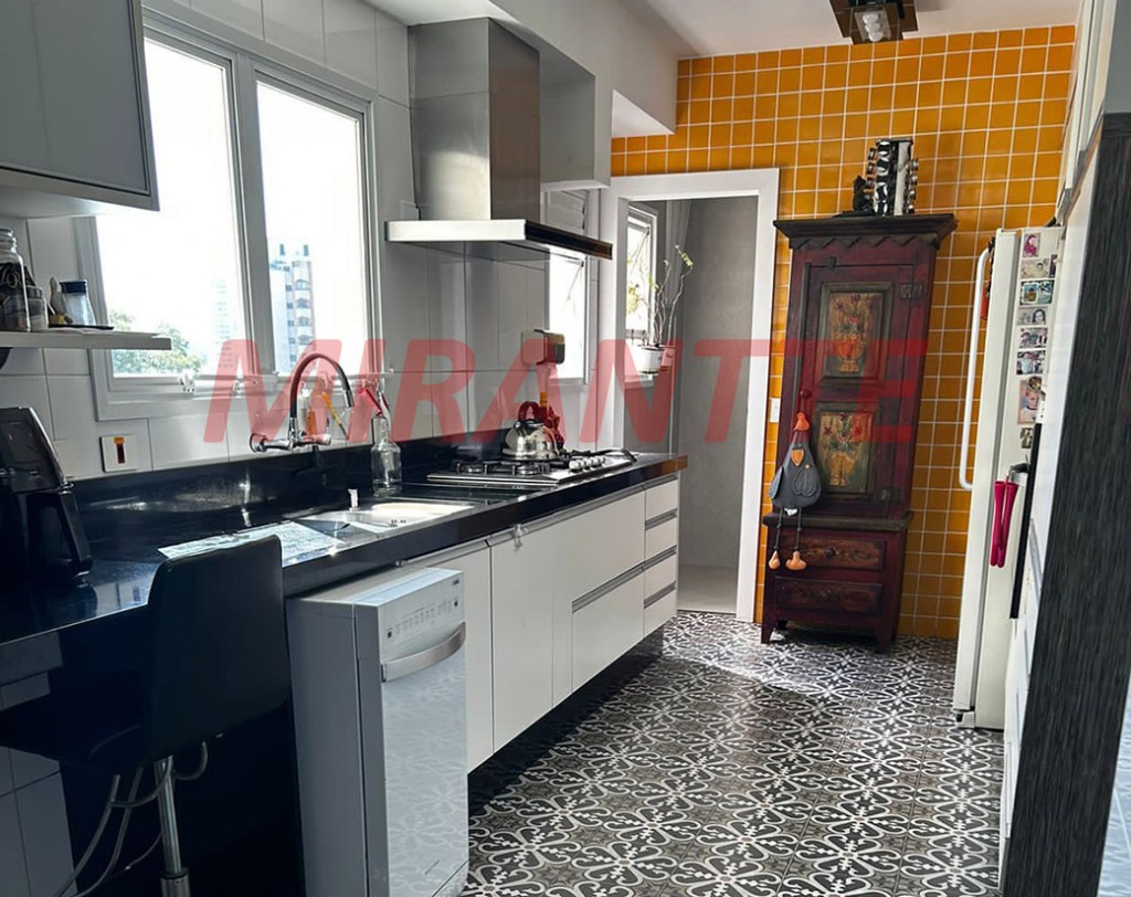 Apartamento com 3 quartos em Vila Progresso