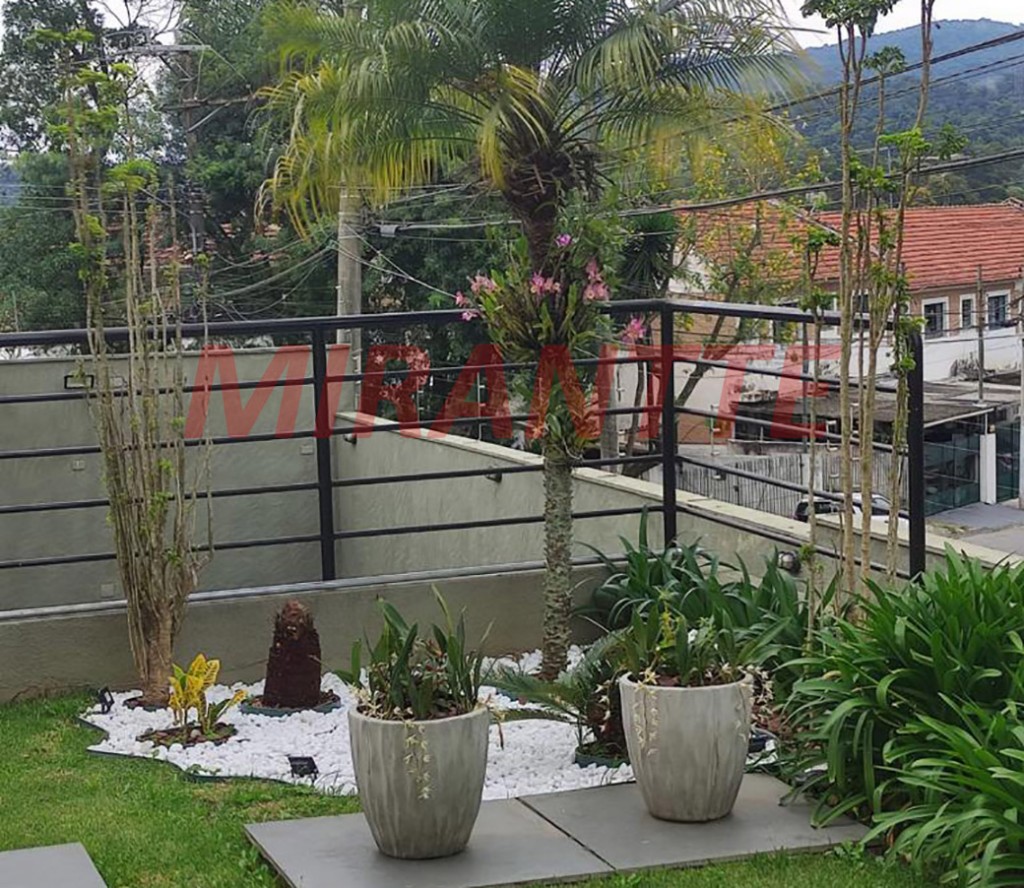 Apartamento de 52m² com 2 quartos em Horto Florestal