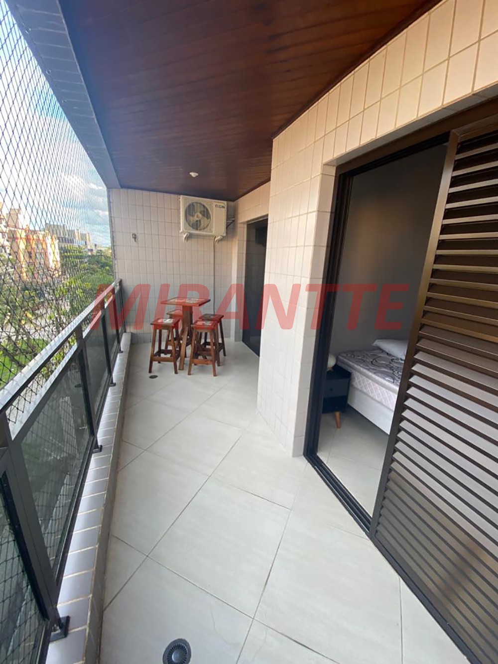 Apartamento de 78m² com 2 quartos em ENSEADA
