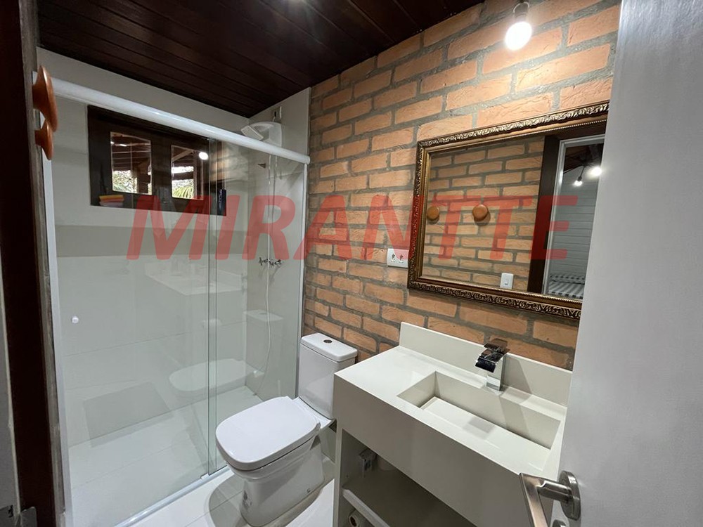 Casa terrea de 196m² com 3 quartos em Serra Da Cantareira