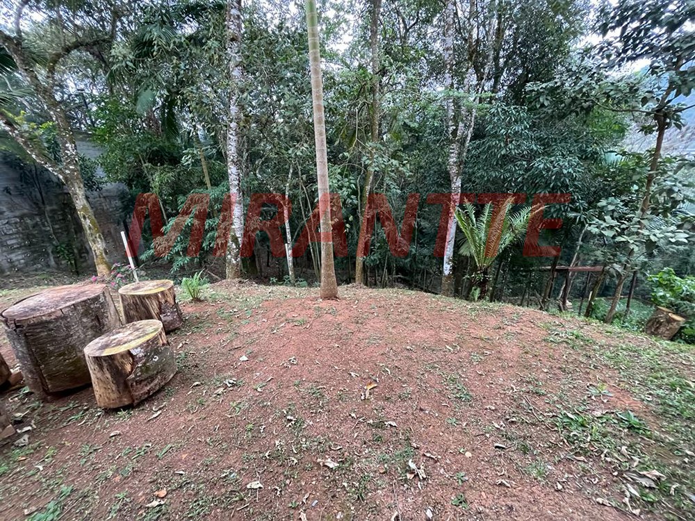 Casa terrea de 196m² com 3 quartos em Serra Da Cantareira