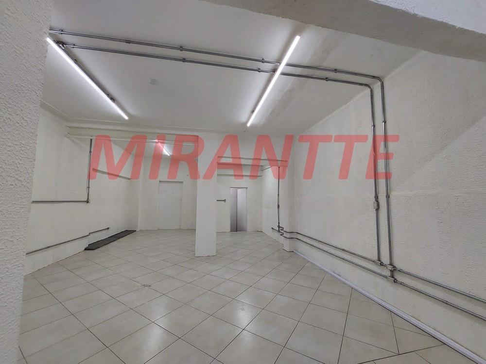 Comercial de 210m² em Santana