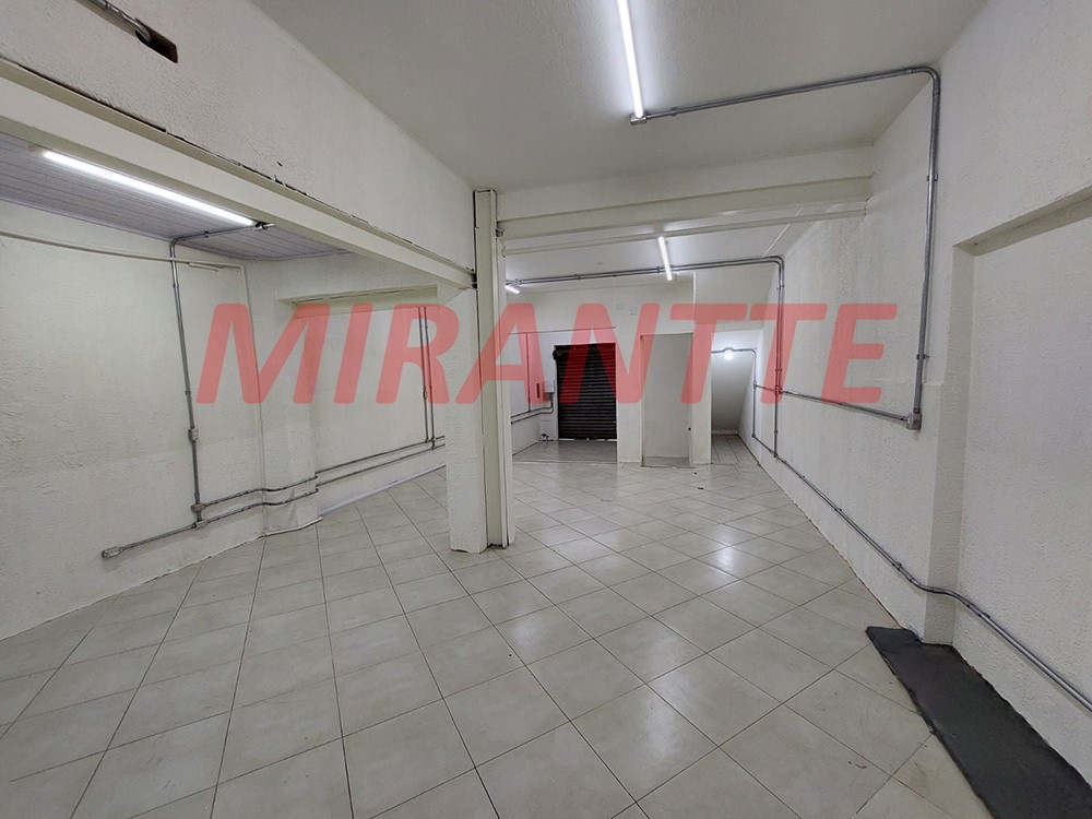 Comercial de 210m² em Santana
