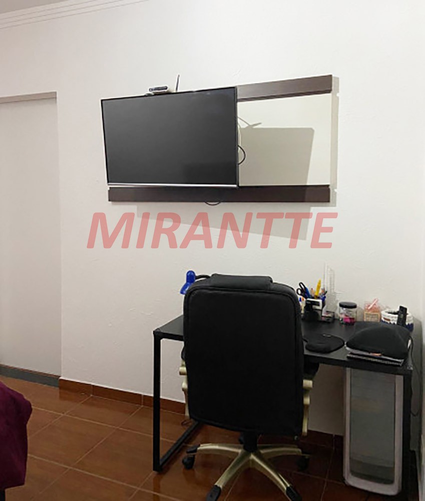 Sobrado de 228m² com 3 quartos em Jardim Santa Clara