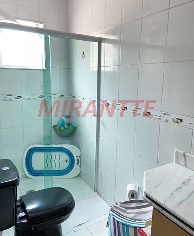 Sobrado de 228m² com 3 quartos em Jardim Santa Clara