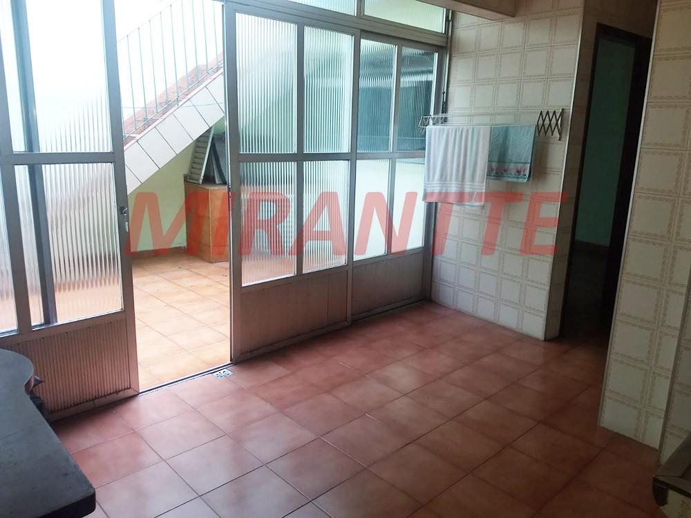 Sobrado de 84m² com 3 quartos em Jaçana