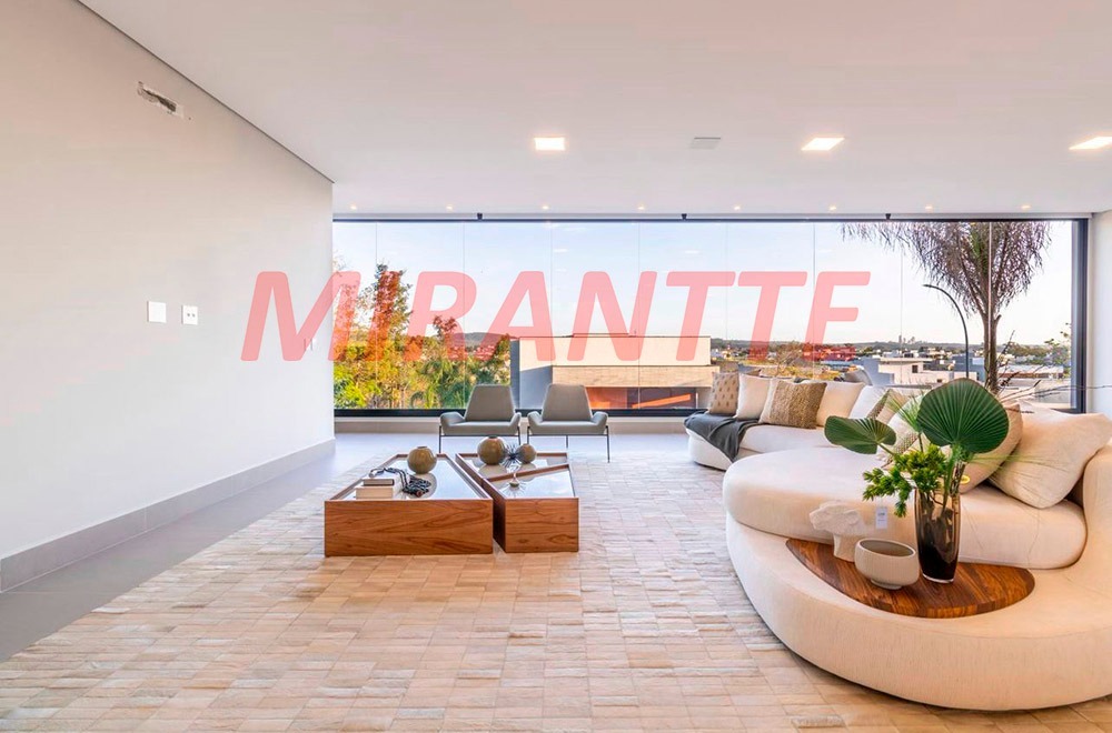 Cond. fechado de 435.7m² com 3 quartos em ALPHAVILLE NOVA ESPLANADA