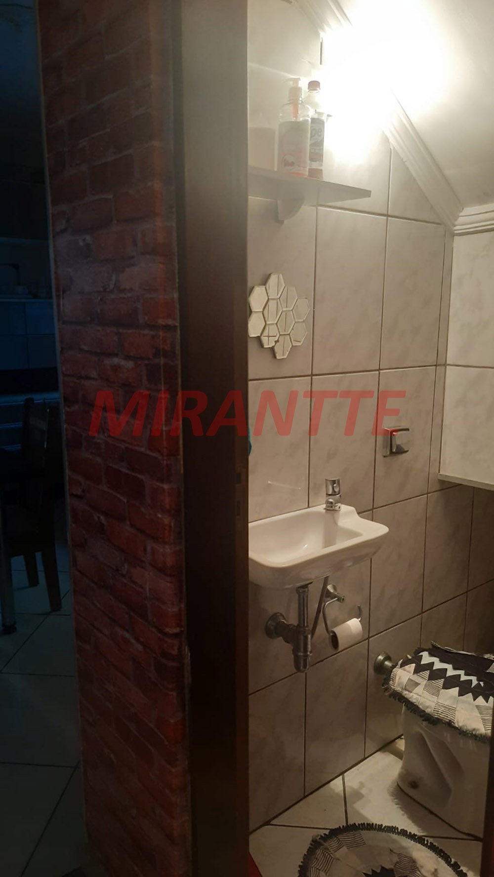 Sobrado de 88m² com 4 quartos em Jardim Virginia Bianca