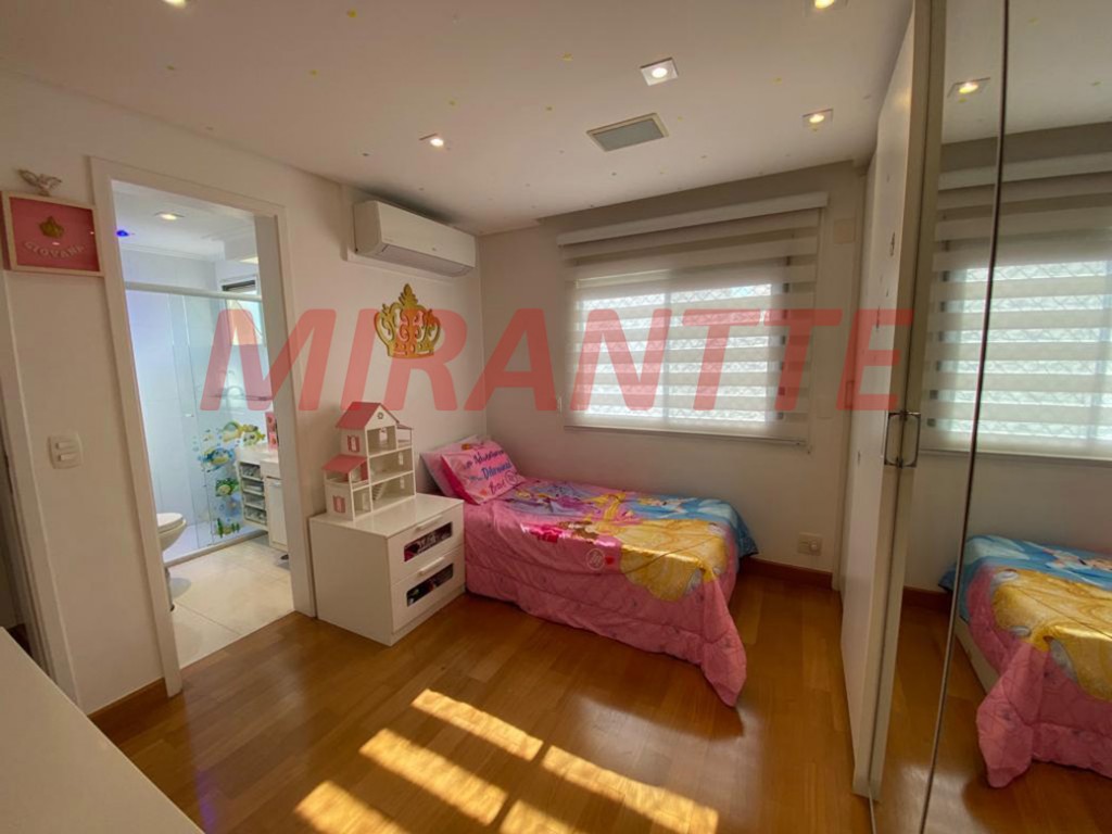 Apartamento com 3 quartos em Alto de Pinheiros