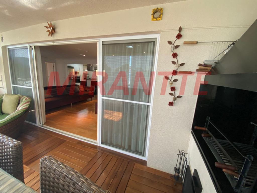 Apartamento com 3 quartos em Alto de Pinheiros