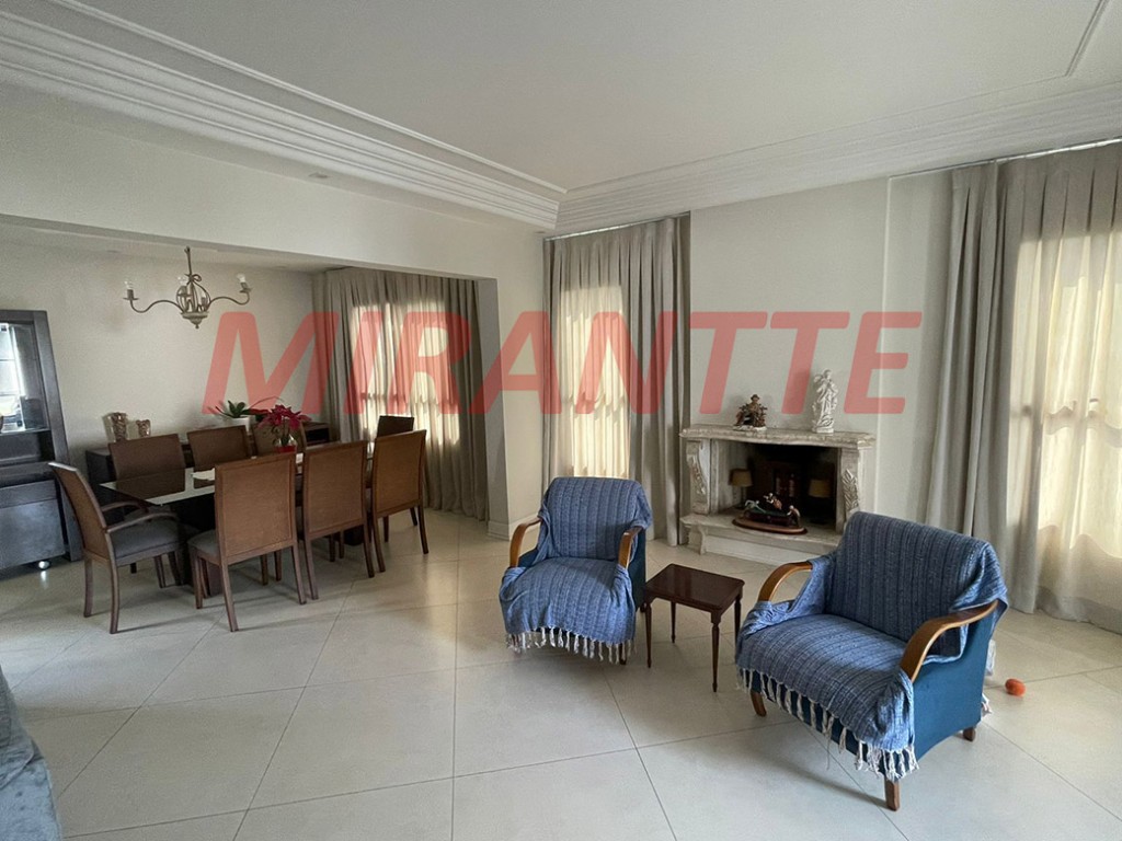 Apartamento de 180m² com 3 quartos em Indianópolis