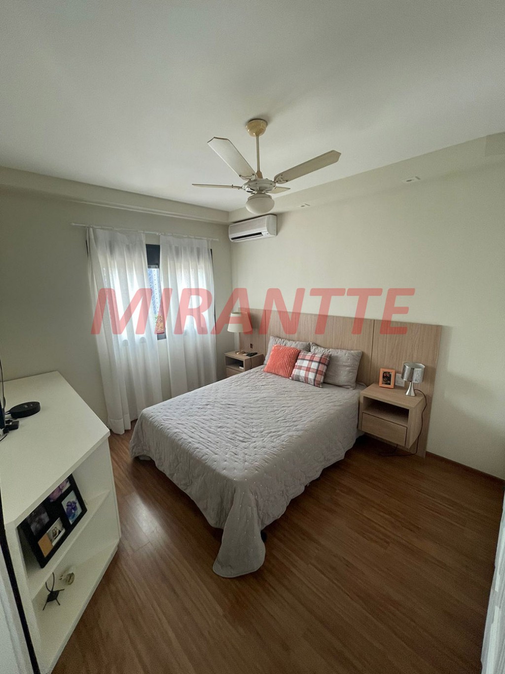 Apartamento de 180m² com 3 quartos em Indianópolis