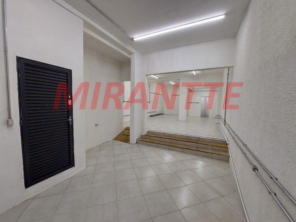 Comercial de 162m² em Santana