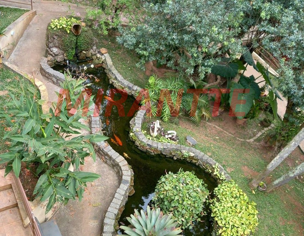 Sobrado de 500m² com 5 quartos em Serra da Cantareira