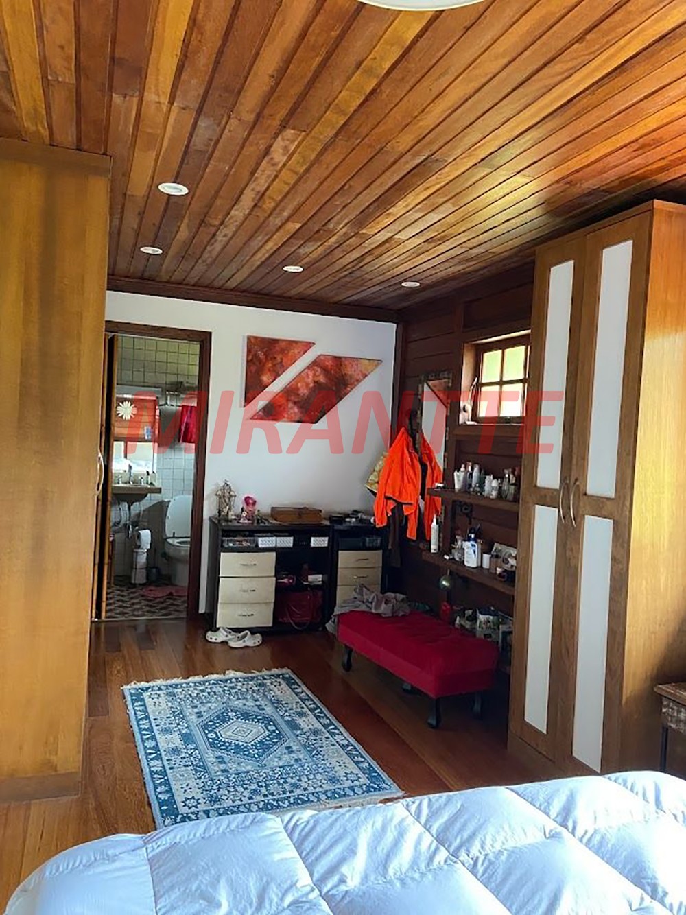 Sobrado de 500m² com 5 quartos em Serra da Cantareira