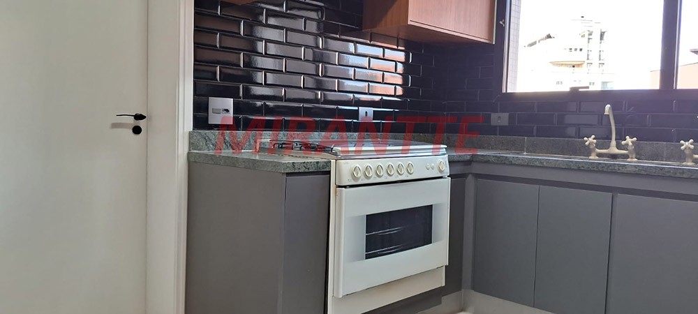 Apartamento de 210m² com 4 quartos em Santana