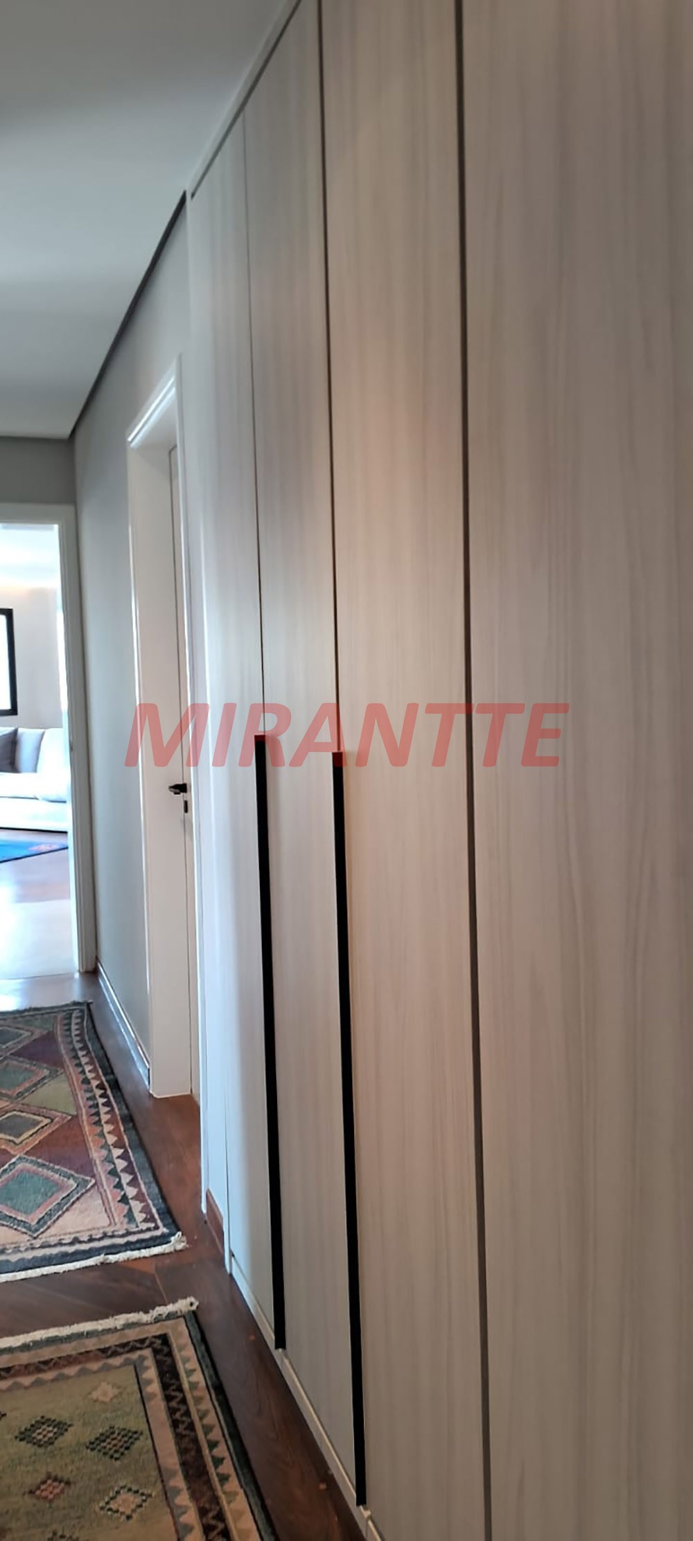 Apartamento de 210m² com 4 quartos em Santana