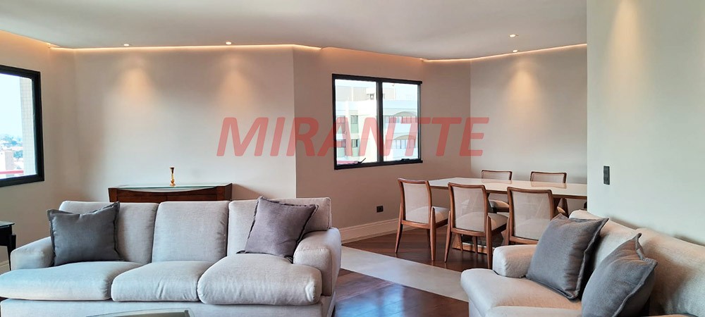 Apartamento de 210m² com 4 quartos em Santana