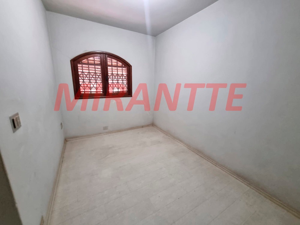 Casa terrea de 352m² com 4 quartos em Barro Branco