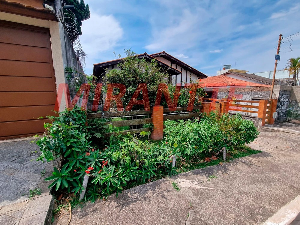 Casa terrea de 352m² com 4 quartos em Barro Branco