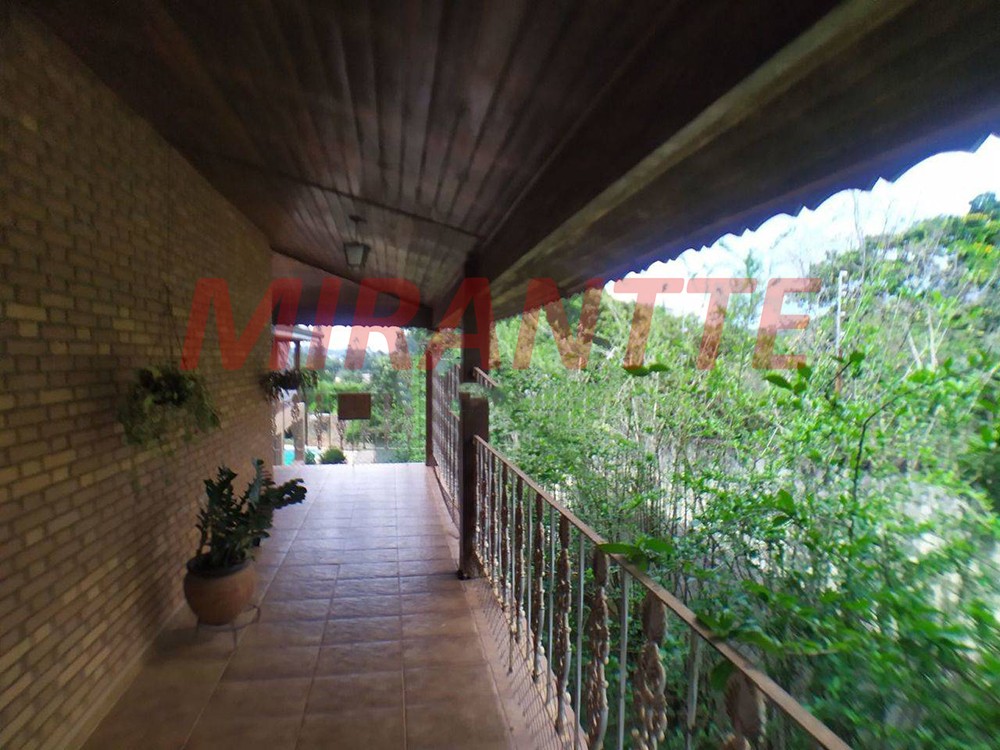 Sobrado de 800m² com 4 quartos em Jardim Estância Brasil
