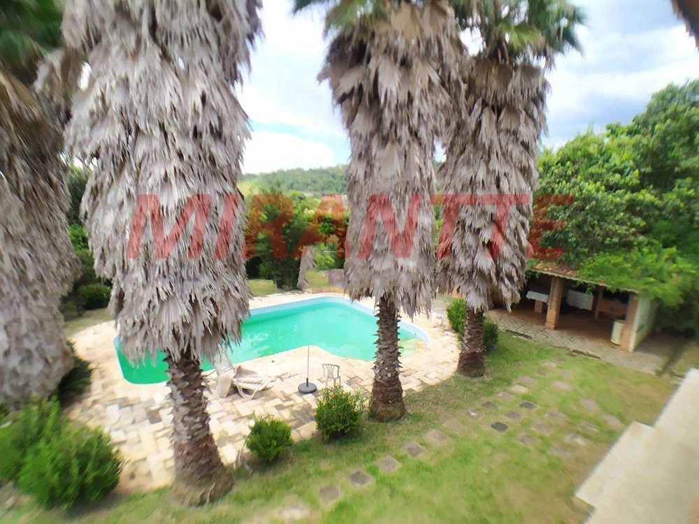 Sobrado de 800m² com 4 quartos em Jardim Estância Brasil