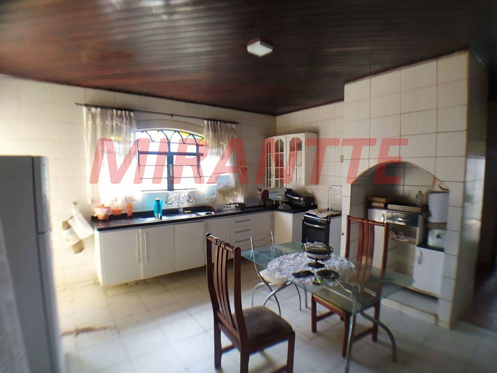 Sobrado de 800m² com 4 quartos em Jardim Estância Brasil