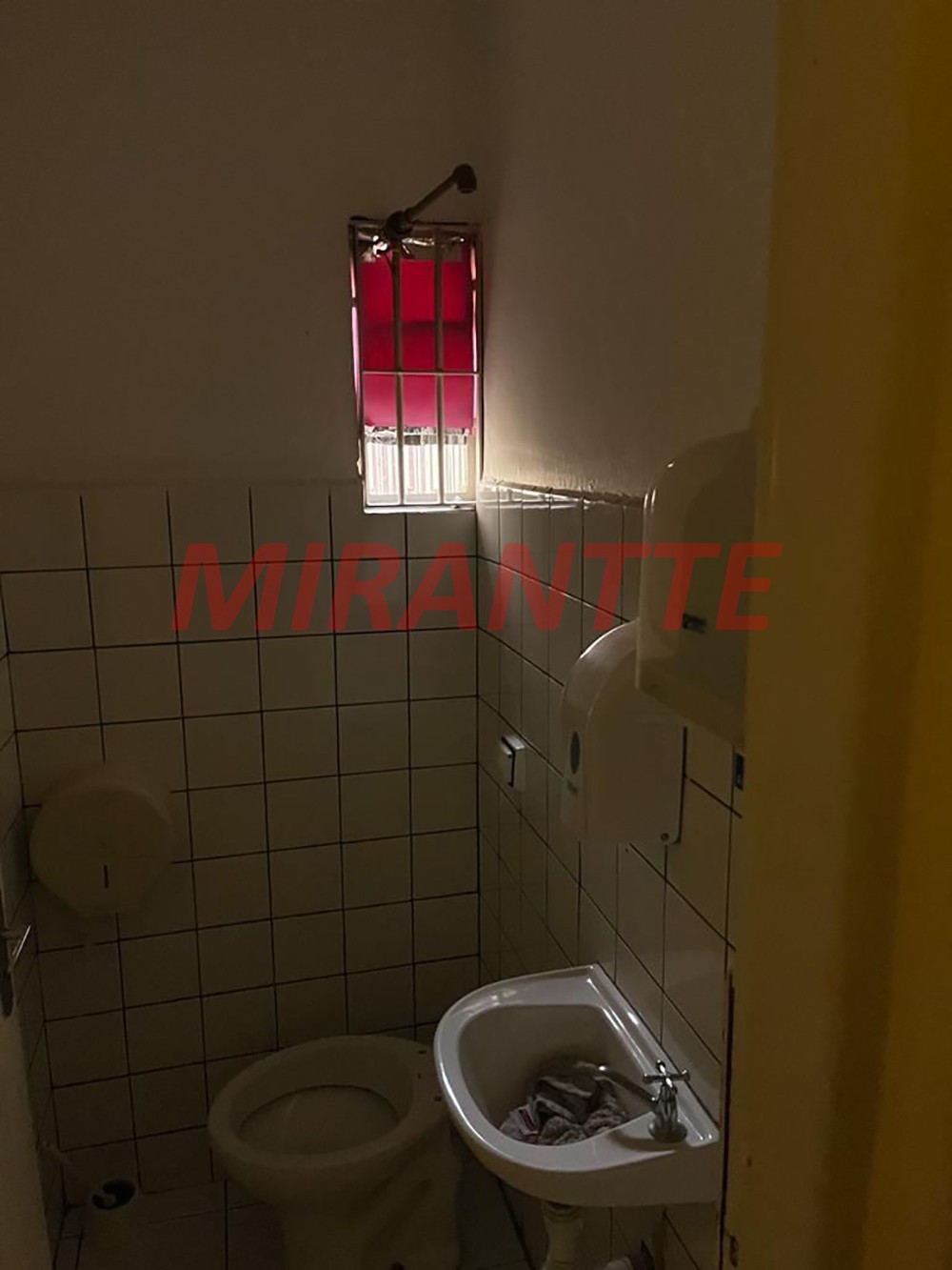 Comercial de 150m² em Vila Mazzei