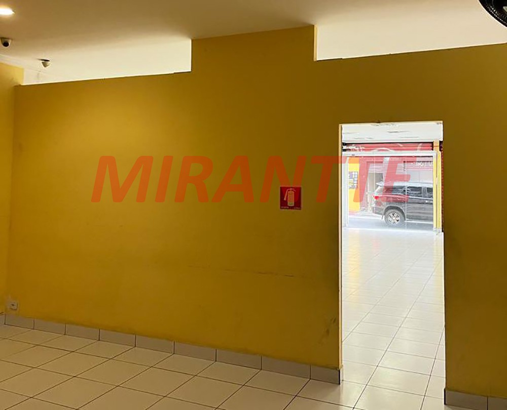 Comercial de 150m² em Vila Mazzei