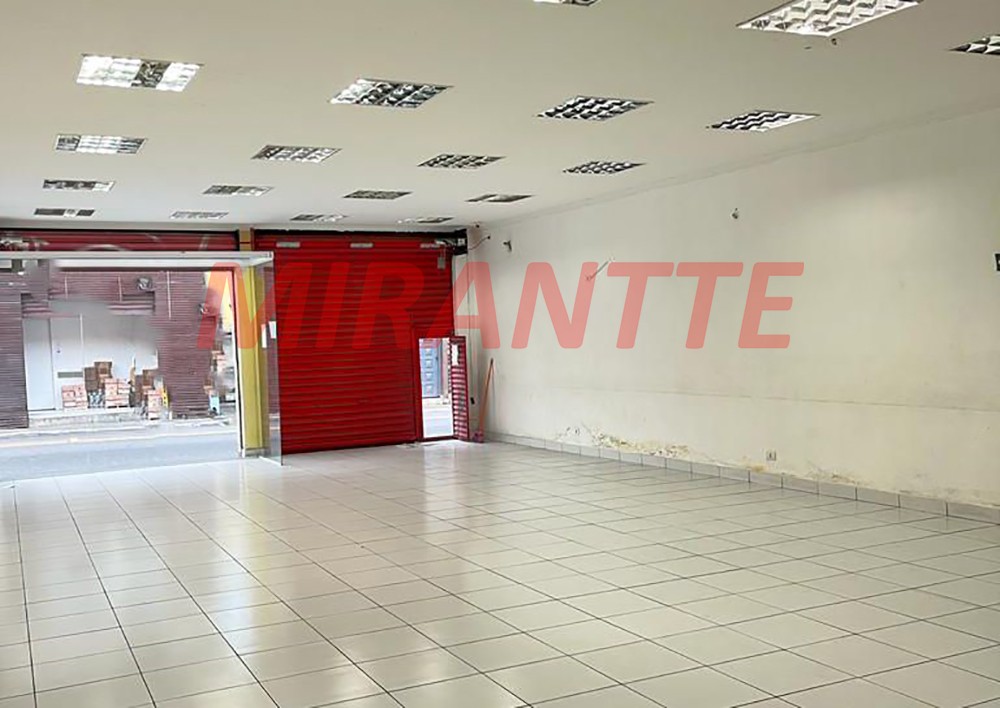 Comercial de 150m² em Vila Mazzei