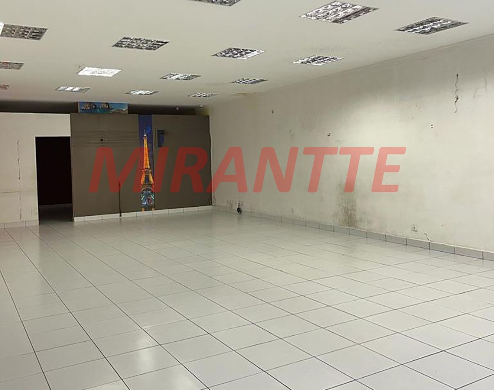 Comercial de 150m² em Vila Mazzei