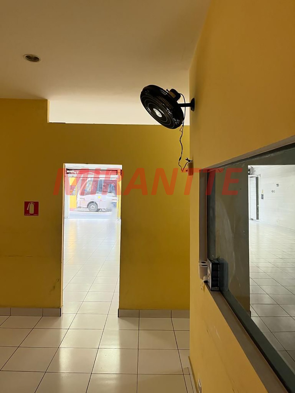 Comercial de 150m² em Vila Mazzei