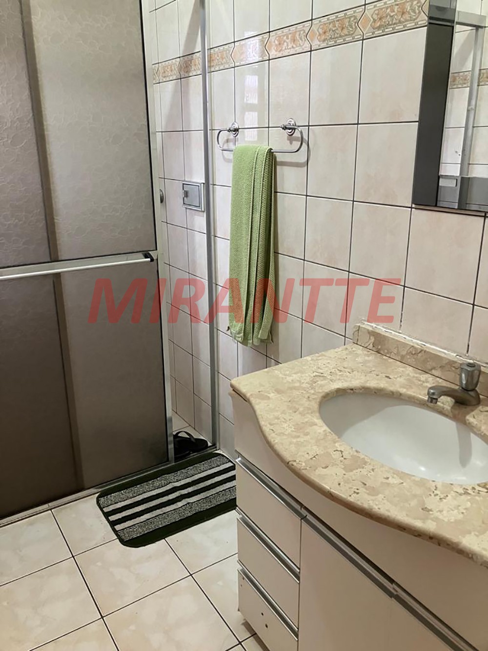 Sobrado de 146m² com 3 quartos em Vila Ede