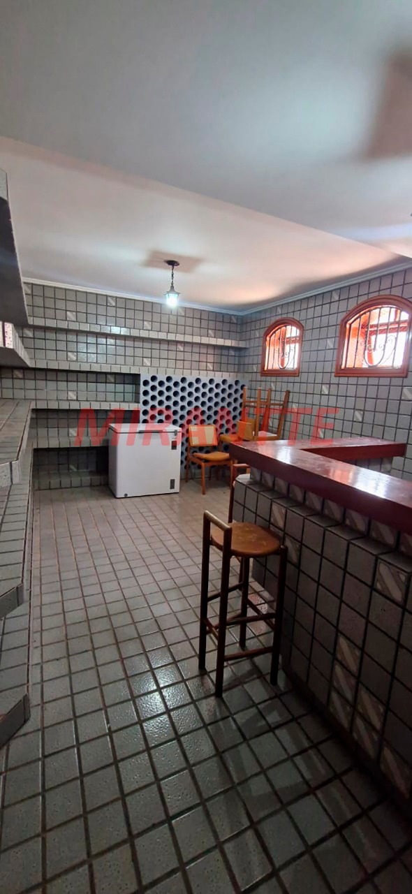 Cond. fechado de 800m² com 4 quartos em Serra Da Cantareira