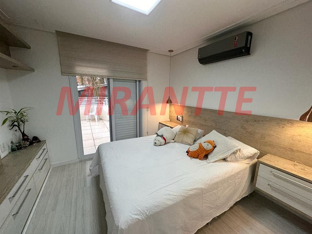 Cond. fechado de 200m² com 3 quartos em Ponte Grande
