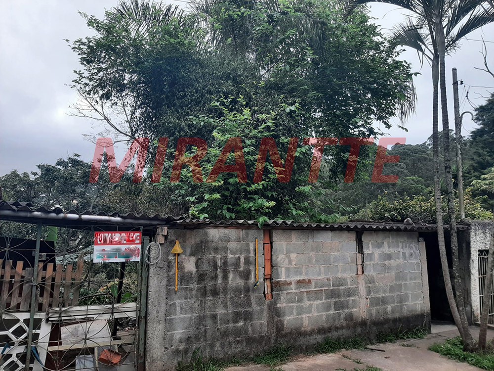 Terreno de 450m² em Jardim Bibi
