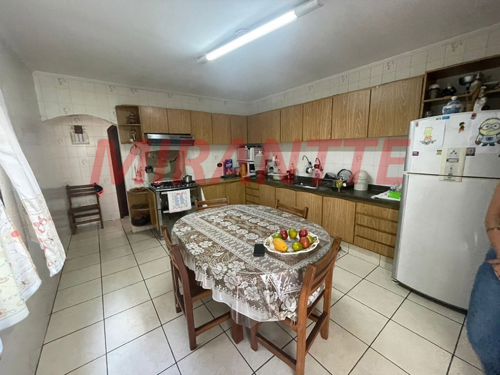 Sobrado de 270m² com 4 quartos em Vila Guilherme