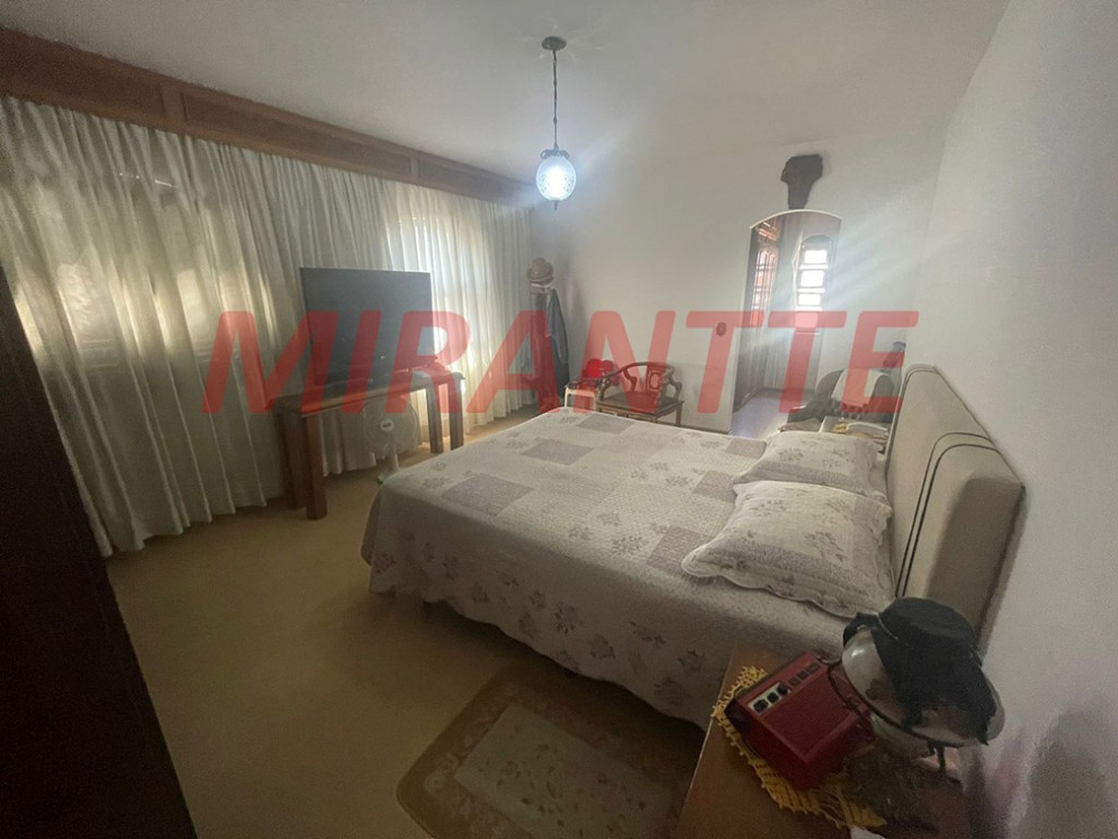 Sobrado de 270m² com 4 quartos em Vila Guilherme